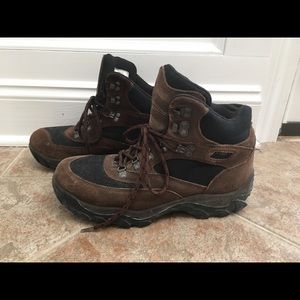 Women’s Coleman Hiking Boots